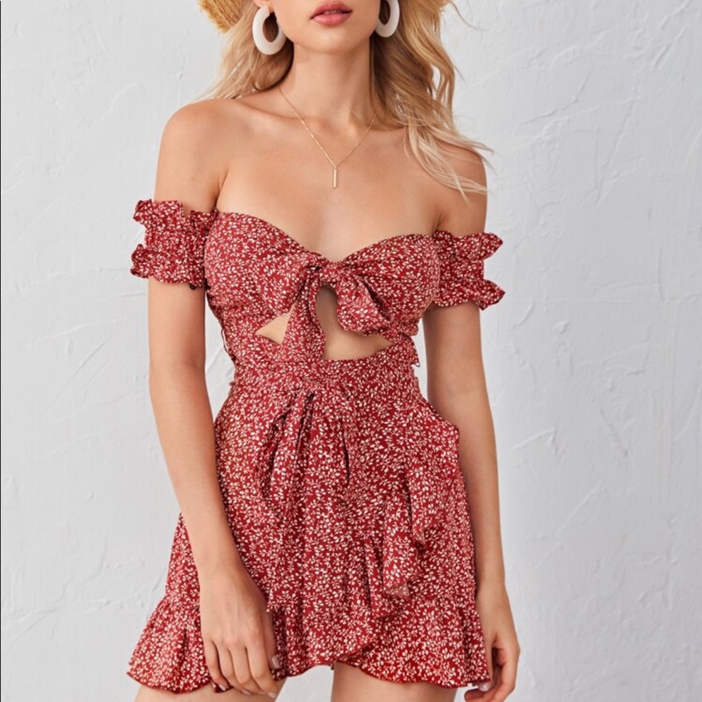 Red floral dress ❤️